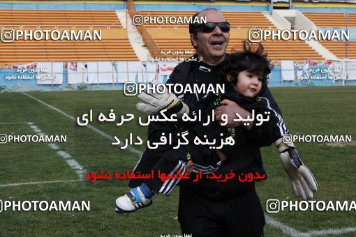 841837, Tehran, , Rah Ahan Football Team Training Session on 2013/02/15 at Ekbatan Stadium