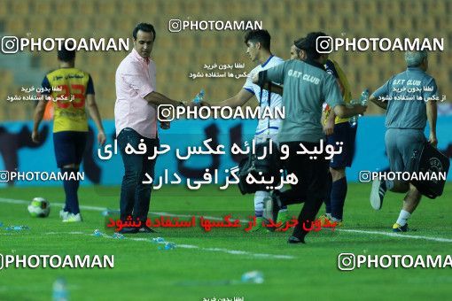 844209, Tehran, [*parameter:4*], لیگ برتر فوتبال ایران، Persian Gulf Cup، Week 6، First Leg، Naft Tehran 0 v 0 Gostaresh Foulad Tabriz on 2017/09/14 at Takhti Stadium