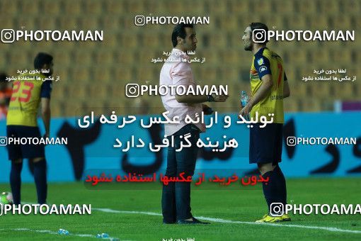 844220, Tehran, [*parameter:4*], لیگ برتر فوتبال ایران، Persian Gulf Cup، Week 6، First Leg، Naft Tehran 0 v 0 Gostaresh Foulad Tabriz on 2017/09/14 at Takhti Stadium
