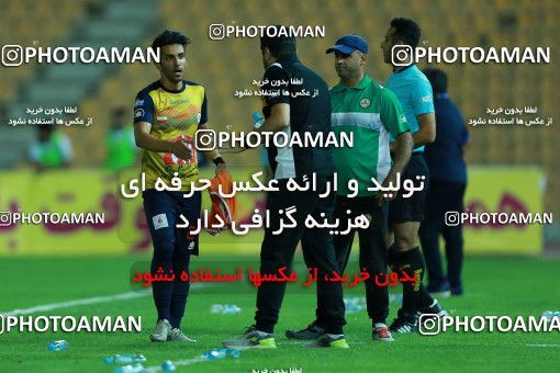 844022, Tehran, [*parameter:4*], لیگ برتر فوتبال ایران، Persian Gulf Cup، Week 6، First Leg، Naft Tehran 0 v 0 Gostaresh Foulad Tabriz on 2017/09/14 at Takhti Stadium