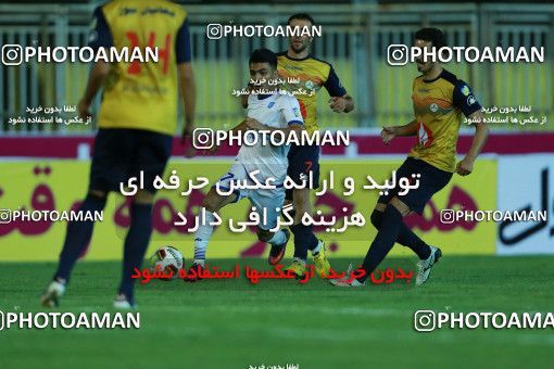 844197, Tehran, [*parameter:4*], لیگ برتر فوتبال ایران، Persian Gulf Cup، Week 6، First Leg، Naft Tehran 0 v 0 Gostaresh Foulad Tabriz on 2017/09/14 at Takhti Stadium