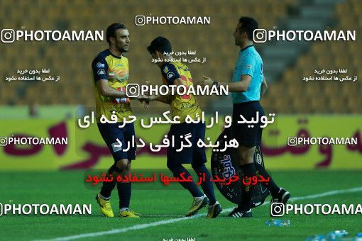 844064, Tehran, [*parameter:4*], لیگ برتر فوتبال ایران، Persian Gulf Cup، Week 6، First Leg، Naft Tehran 0 v 0 Gostaresh Foulad Tabriz on 2017/09/14 at Takhti Stadium