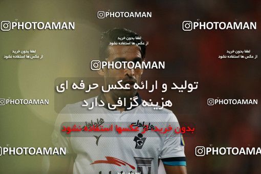 851907, Tehran, [*parameter:4*], لیگ برتر فوتبال ایران، Persian Gulf Cup، Week 6، First Leg، Persepolis 0 v 1 Paykan on 2017/09/17 at Azadi Stadium