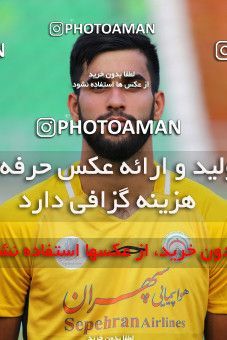 878828, Isfahan,Fooladshahr, , جام حذفی فوتبال ایران, 1/16 stage, Khorramshahr Cup, Zob Ahan Esfahan 1 v 1 Fajr-e Sepasi Shiraz on 2017/09/08 at Foolad Shahr Stadium