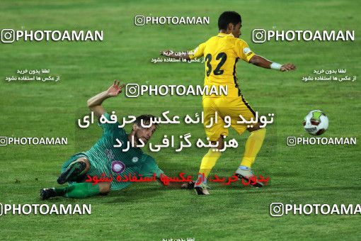 878707, Isfahan,Fooladshahr, , جام حذفی فوتبال ایران, 1/16 stage, Khorramshahr Cup, Zob Ahan Esfahan 1 v 1 Fajr-e Sepasi Shiraz on 2017/09/08 at Foolad Shahr Stadium
