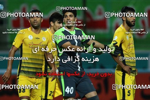 878698, Isfahan,Fooladshahr, , جام حذفی فوتبال ایران, 1/16 stage, Khorramshahr Cup, Zob Ahan Esfahan 1 v 1 Fajr-e Sepasi Shiraz on 2017/09/08 at Foolad Shahr Stadium