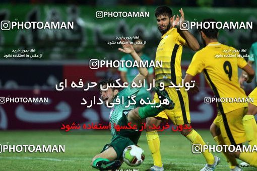 878782, Isfahan,Fooladshahr, , جام حذفی فوتبال ایران, 1/16 stage, Khorramshahr Cup, Zob Ahan Esfahan 1 v 1 Fajr-e Sepasi Shiraz on 2017/09/08 at Foolad Shahr Stadium