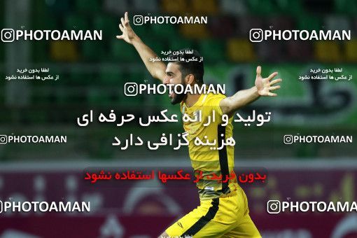 878836, Isfahan,Fooladshahr, , جام حذفی فوتبال ایران, 1/16 stage, Khorramshahr Cup, Zob Ahan Esfahan 1 v 1 Fajr-e Sepasi Shiraz on 2017/09/08 at Foolad Shahr Stadium