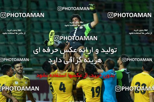 878882, Isfahan,Fooladshahr, , جام حذفی فوتبال ایران, 1/16 stage, Khorramshahr Cup, Zob Ahan Esfahan 1 v 1 Fajr-e Sepasi Shiraz on 2017/09/08 at Foolad Shahr Stadium