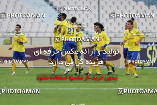 883120, Tehran, , جام حذفی فوتبال ایران, Eighth final, , Naft Tehran 1 v 4 Persepolis on 2013/01/08 at Azadi Stadium