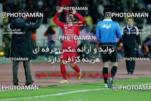 883144, Tehran, , جام حذفی فوتبال ایران, Eighth final, , Naft Tehran 1 v 4 Persepolis on 2013/01/08 at Azadi Stadium