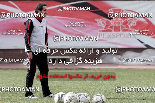 859734, Tehran, , Persepolis Football Team Training Session on 2013/01/09 at Derafshifar Stadium