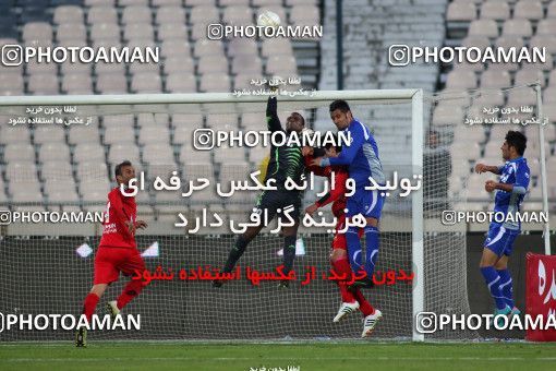 859930, لیگ برتر فوتبال ایران، Persian Gulf Cup، Week 22، Second Leg، 2013/01/18، Tehran، Azadi Stadium، Persepolis 1 - 0 Damash Gilan