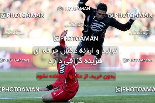 859971, Tehran, [*parameter:4*], لیگ برتر فوتبال ایران، Persian Gulf Cup، Week 22، Second Leg، Persepolis 1 v 0 Damash Gilan on 2013/01/18 at Azadi Stadium