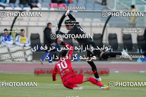 860303, Tehran, [*parameter:4*], لیگ برتر فوتبال ایران، Persian Gulf Cup، Week 22، Second Leg، Persepolis 1 v 0 Damash Gilan on 2013/01/18 at Azadi Stadium