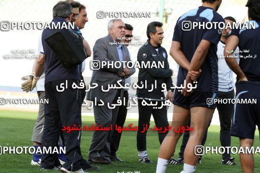 862863, Tehran, , Esteghlal Football Team Training Session on 2013/04/08 at Azadi Stadium