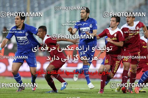 863135, Tehran, [*parameter:4*], لیگ برتر فوتبال ایران، Persian Gulf Cup، Week 31، Second Leg، Esteghlal 2 v 0 Gahar Doroud on 2013/04/12 at Azadi Stadium