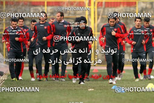 863924, Tehran, , Persepolis Football Team Training Session on 2013/01/01 at Derafshifar Stadium