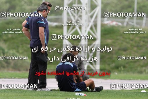 864704, Tehran, , Esteghlal Football Team Training Session on 2013/04/17 at زمین شماره 2 ورزشگاه آزادی