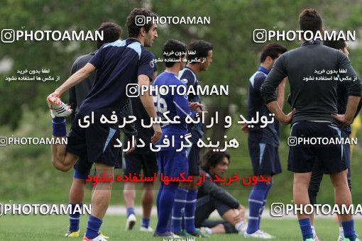864761, Tehran, , Esteghlal Football Team Training Session on 2013/04/17 at زمین شماره 2 ورزشگاه آزادی