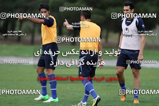 864832, Tehran, , Esteghlal Football Team Training Session on 2013/04/20 at زمین شماره 2 ورزشگاه آزادی