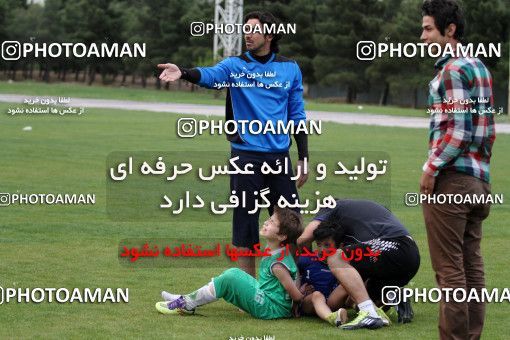 864847, Tehran, , Esteghlal Football Team Training Session on 2013/04/20 at زمین شماره 2 ورزشگاه آزادی