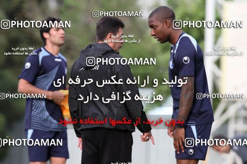 864804, Tehran, , Esteghlal Football Team Training Session on 2013/04/20 at زمین شماره 2 ورزشگاه آزادی
