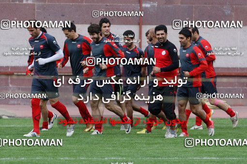 864916, Tehran, , Persepolis Football Team Training Session on 2013/04/21 at Derafshifar Stadium
