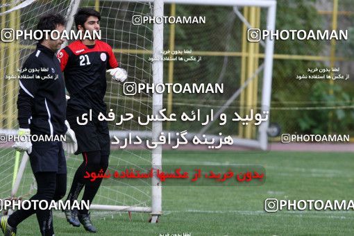 864938, Tehran, , Persepolis Football Team Training Session on 2013/04/21 at Derafshifar Stadium