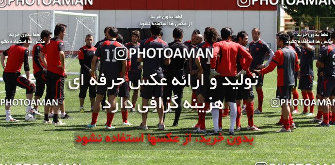 865325, Tehran, , Persepolis Football Team Training Session on 2013/04/26 at Derafshifar Stadium