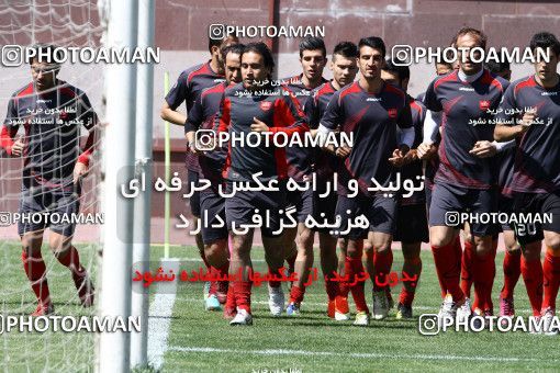865540, Tehran, , Persepolis Football Team Training Session on 2013/04/26 at Derafshifar Stadium