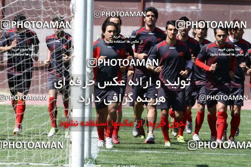 865274, Tehran, , Persepolis Football Team Training Session on 2013/04/26 at Derafshifar Stadium