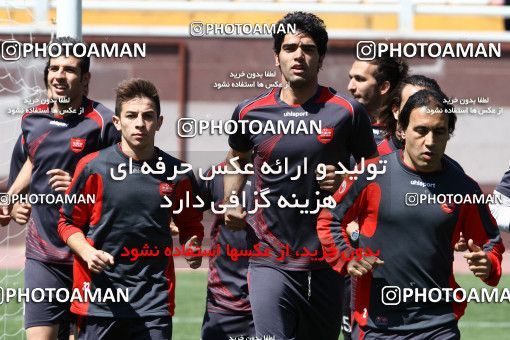 865262, Tehran, , Persepolis Football Team Training Session on 2013/04/26 at Derafshifar Stadium
