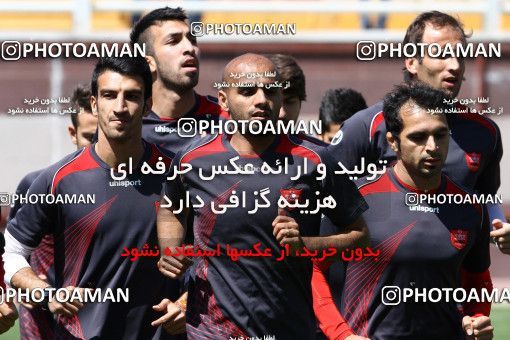 865276, Tehran, , Persepolis Football Team Training Session on 2013/04/26 at Derafshifar Stadium