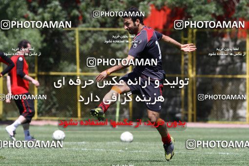 865249, Tehran, , Persepolis Football Team Training Session on 2013/04/26 at Derafshifar Stadium