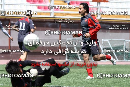 865389, Tehran, , Persepolis Football Team Training Session on 2013/04/26 at Derafshifar Stadium