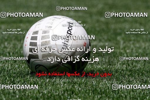865403, Tehran, , Persepolis Football Team Training Session on 2013/04/26 at Derafshifar Stadium