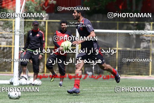 865386, Tehran, , Persepolis Football Team Training Session on 2013/04/26 at Derafshifar Stadium