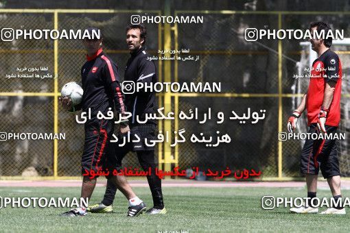 865368, Tehran, , Persepolis Football Team Training Session on 2013/04/26 at Derafshifar Stadium