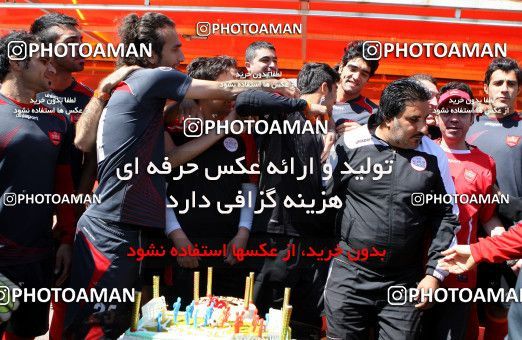 865304, Tehran, , Persepolis Football Team Training Session on 2013/04/26 at Derafshifar Stadium
