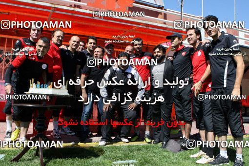 865414, Tehran, , Persepolis Football Team Training Session on 2013/04/26 at Derafshifar Stadium