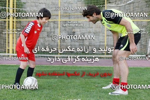 865693, جلسه تمرینی تیم فوتبال پرسپولیس, 1392/02/07, , تهران, ورزشگاه شهید درفشی فر