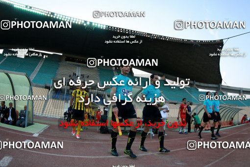 877220, Tehran, [*parameter:4*], لیگ برتر فوتبال ایران، Persian Gulf Cup، Week 8، First Leg، Naft Tehran 1 v 0 Sepahan on 2017/09/26 at Takhti Stadium