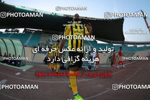 877151, Tehran, [*parameter:4*], لیگ برتر فوتبال ایران، Persian Gulf Cup، Week 8، First Leg، Naft Tehran 1 v 0 Sepahan on 2017/09/26 at Takhti Stadium