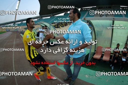 877120, Tehran, [*parameter:4*], لیگ برتر فوتبال ایران، Persian Gulf Cup، Week 8، First Leg، Naft Tehran 1 v 0 Sepahan on 2017/09/26 at Takhti Stadium