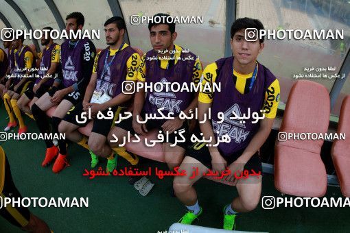 876906, Tehran, [*parameter:4*], لیگ برتر فوتبال ایران، Persian Gulf Cup، Week 8، First Leg، Naft Tehran 1 v 0 Sepahan on 2017/09/26 at Takhti Stadium
