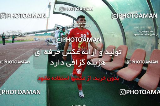 877102, لیگ برتر فوتبال ایران، Persian Gulf Cup، Week 8، First Leg، 2017/09/26، Tehran، Takhti Stadium، Naft Tehran 1 - 0 Sepahan