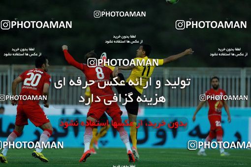 876945, Tehran, [*parameter:4*], لیگ برتر فوتبال ایران، Persian Gulf Cup، Week 8، First Leg، Naft Tehran 1 v 0 Sepahan on 2017/09/26 at Takhti Stadium