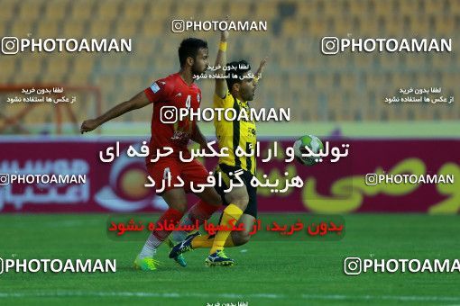 876950, Tehran, [*parameter:4*], لیگ برتر فوتبال ایران، Persian Gulf Cup، Week 8، First Leg، Naft Tehran 1 v 0 Sepahan on 2017/09/26 at Takhti Stadium