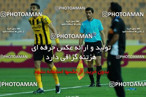 877086, Tehran, [*parameter:4*], لیگ برتر فوتبال ایران، Persian Gulf Cup، Week 8، First Leg، Naft Tehran 1 v 0 Sepahan on 2017/09/26 at Takhti Stadium